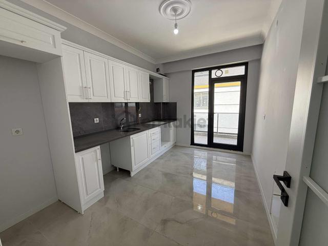 Ayşe Emlaktan Fatih Mahallesinde Kiralık Daire 4