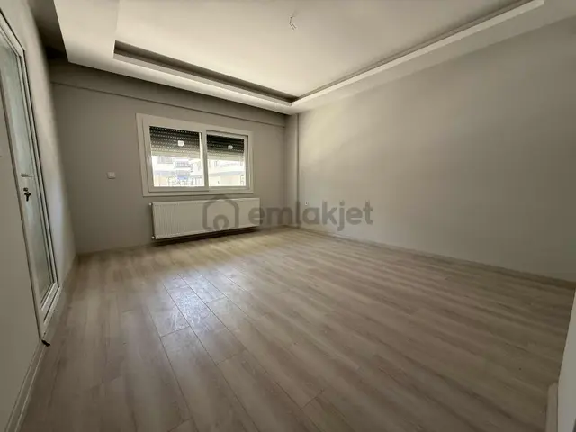 Kent Gayrimenkul'den Sıfır Ara Kat 2+1 Lüks Kiralık Daire 3