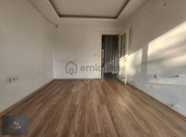 Bayraklı M.erener'de Şehir Hastanesi Yakını 1+1 Kiralık Daire 5