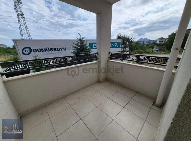 Uzman Emlak'tan Toki'de 180m2, 4+1 Deniz Manzaralı Kiralık Daire 5