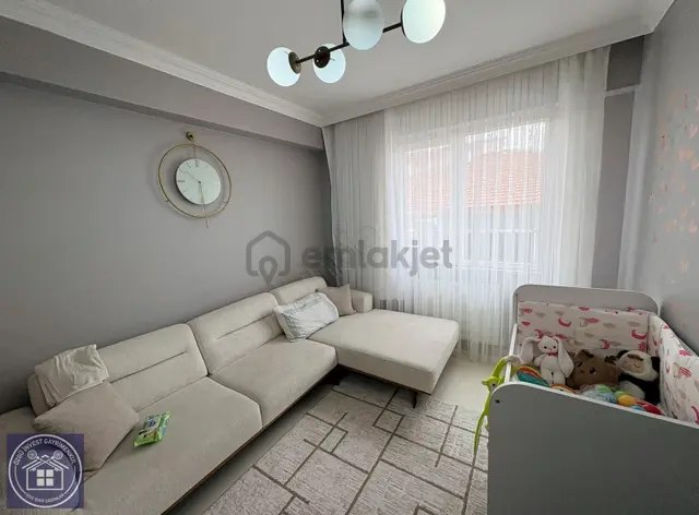 Özgü'den Zafertepe'de Geniş Ve 3 Cepheli 2+1 Daire 2