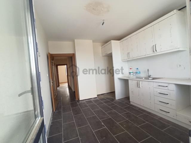 Sancaktepe Yenidoğan Merkezde, Site İçi Geniş 3+1 5