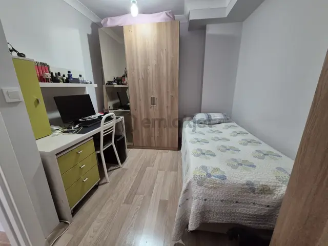 Deva'dan Belediye Ve Nevçarşıya Yakın Yenibinada Otopark Asansör 2