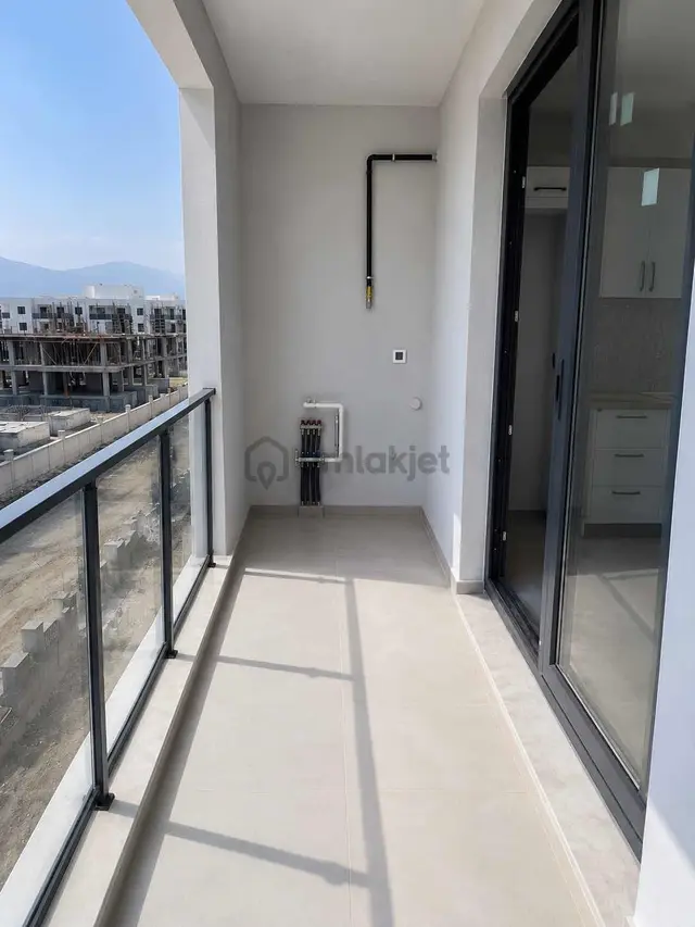 Asil Emlak'tan Muradiye Mah'sinde 1+1 Dstılık Sıfır Daire 5