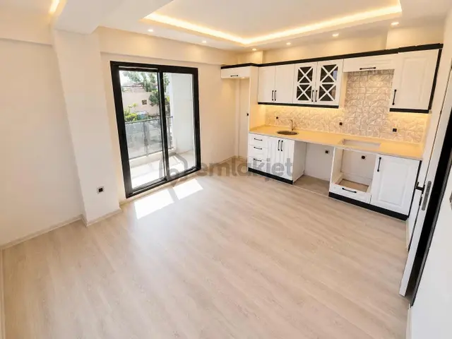 Asil Emlak'tan Muradiye Mah'sinde 1+1 Dstılık Sıfır Daire 4