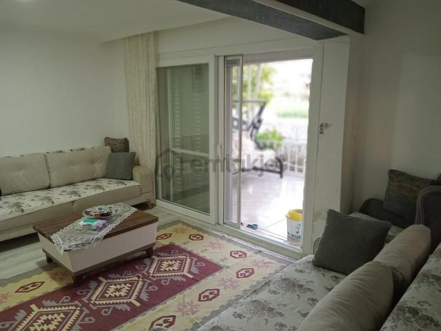 Kuşadası Güzelçamlı'da Denize Yakın Satılık Tripleks Villa 4