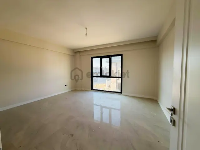 Remax Lavanda'dan Önerlerde Müstakil Havuzlu Satılık 5+1 Villa 3