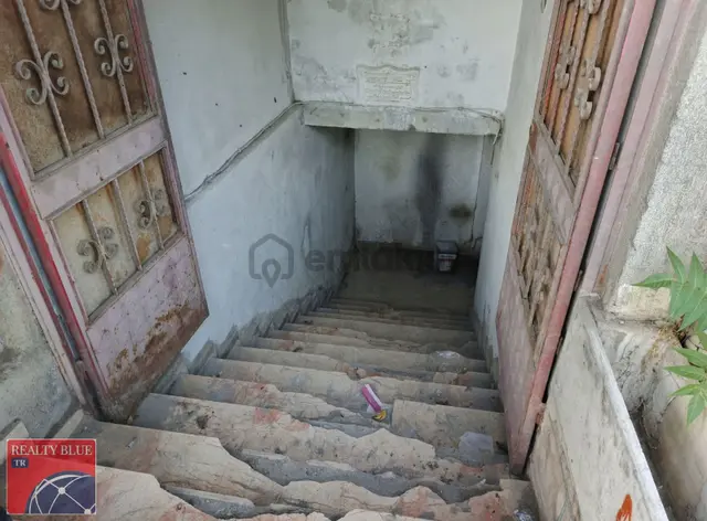 Sultanbeyli Necip Fazıl'da 170 M2 Kiralık Dükkan 3