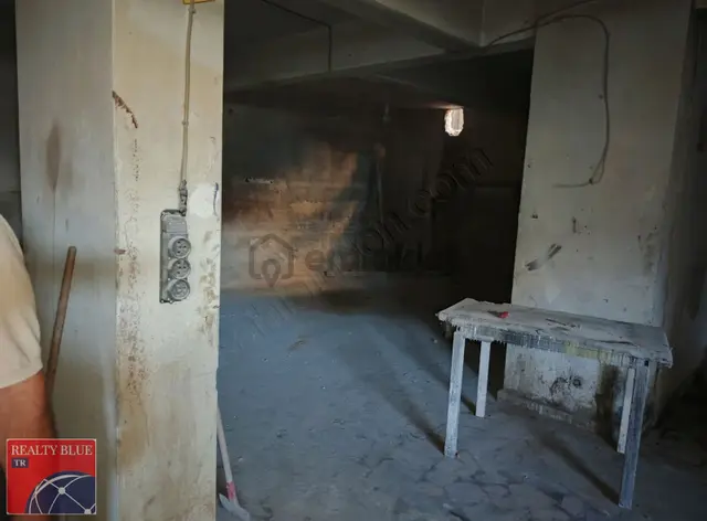 Sultanbeyli Necip Fazıl'da 170 M2 Kiralık Dükkan 4