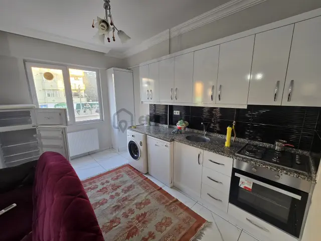 Üniversiteye En Yakın Lokasyonda Kiralık 2+1 5
