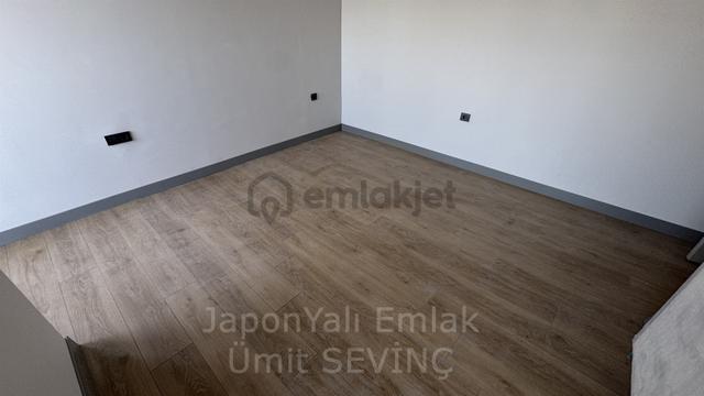 Çiğli Balatçık Mahallesinde Kiralık 2+1 Sıfır Daire | Otoparklı 3