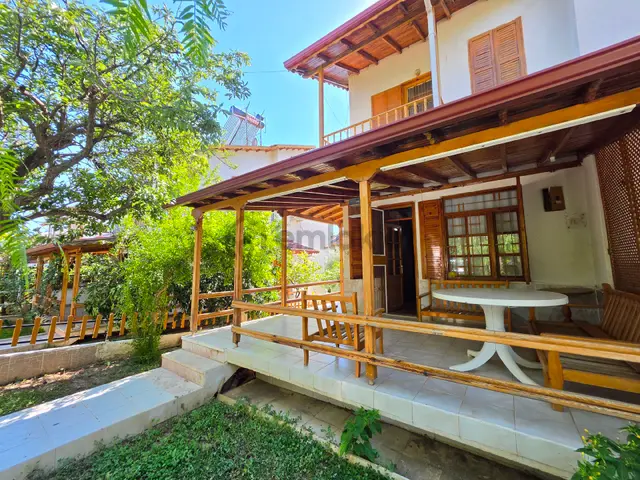 Özdere'de Denize 350 Mt 2.5+1 Villa 3