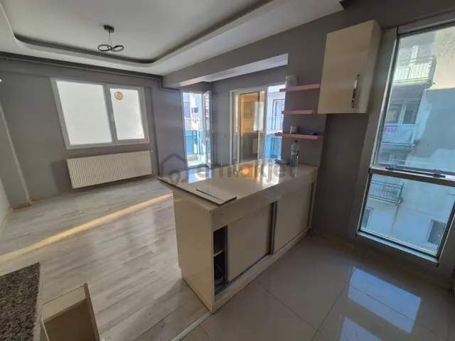 Akıncılar Mah. Koşu İzban Yakını 2+1 Arakat Kiralık Daire 3