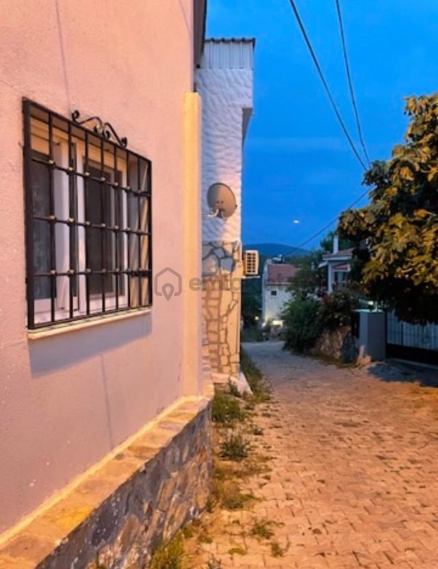 Urla Kadıovacık Merkez'de Kiralık Daire 2
