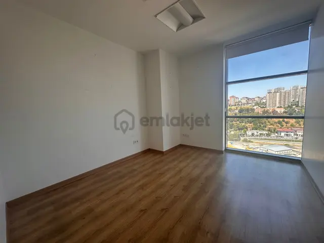 Sarphan Finanspark' Ta 110m2, 3+1 Alternatifsiz Satılık Ofis 2