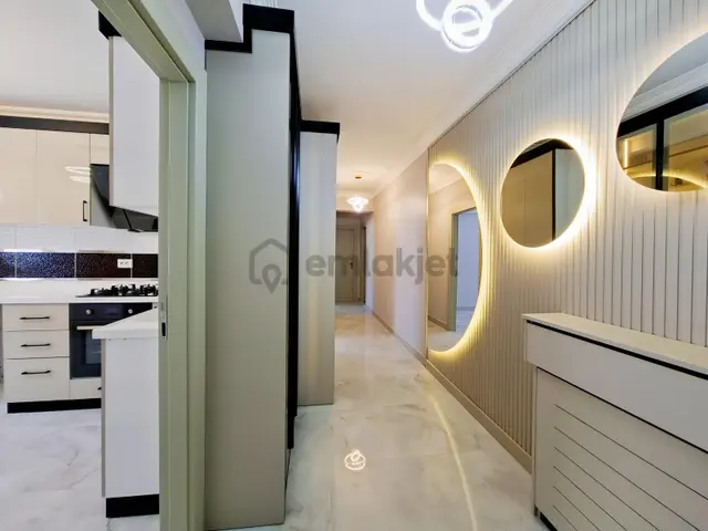 Keçiören Karakaya'da Caddenin Bir Arkasında Masrafsız 3+1 Daire 3