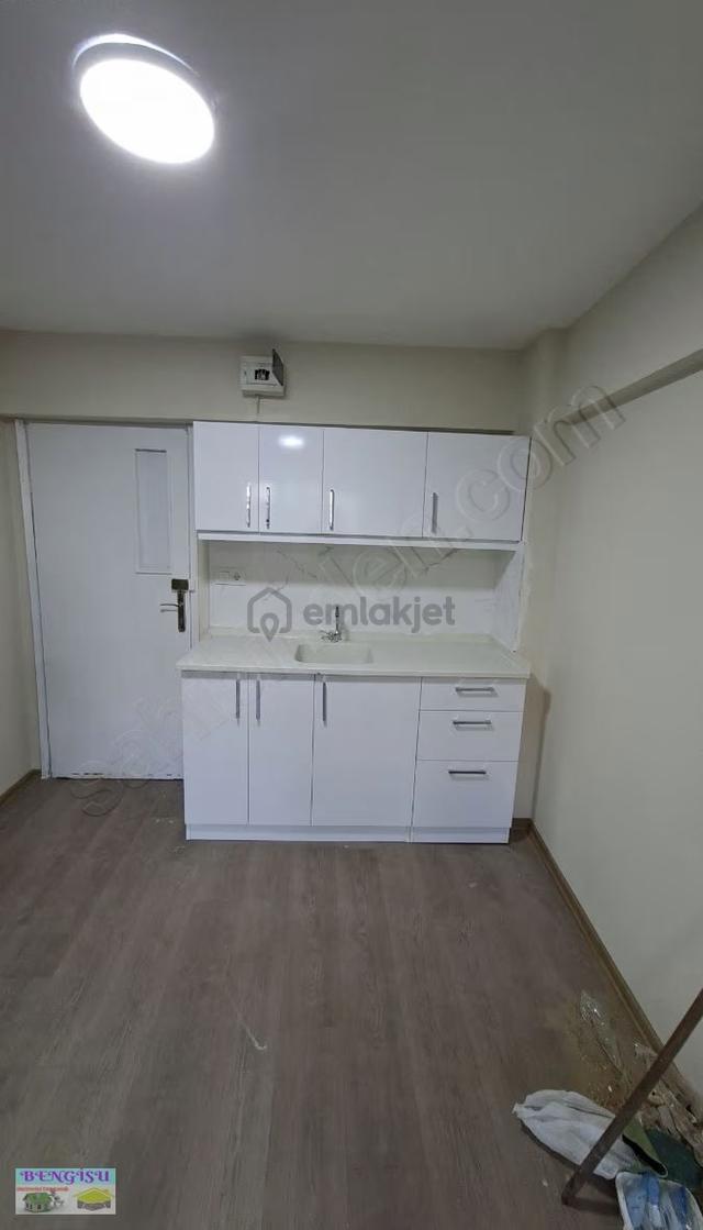 Bengisu Gayrimenkul Den Kiralık Ofis 4