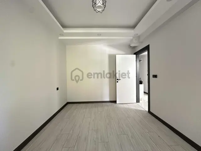 Tuğra'dan Cumhuriyet Parkı Civarı 1+1 Kapalı Mutfak Sıfır Daire 2