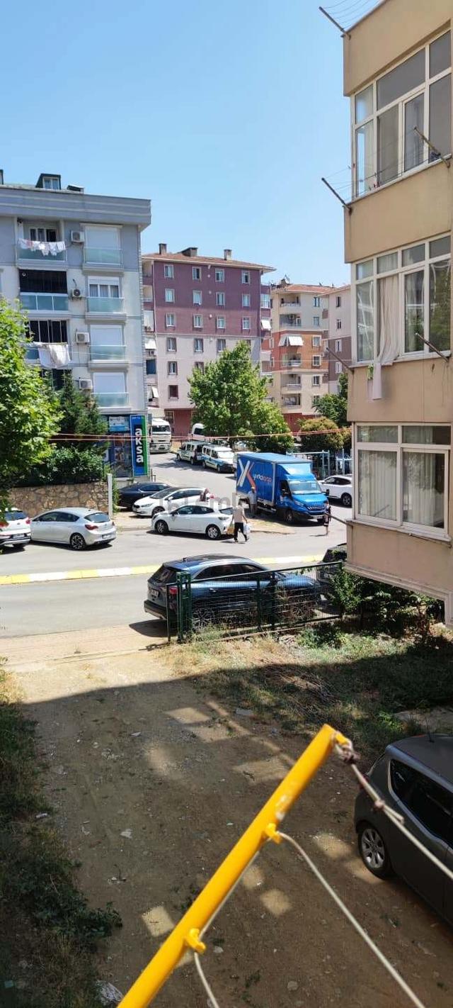 Pendik Kaynarca'da 3+1 Asansörlü E-5&metroya Yakın Kiralık Daire 3