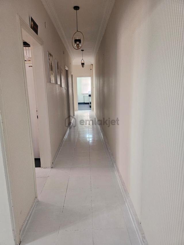 Barak Emlak'tan Merkezi Konumda Devren Kiralık Güzellik Merkezi 4