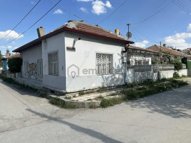 Başarı Emlak'tan Gülbahçe Mah 81 Evlerde Satılık Müstakil Ev 4