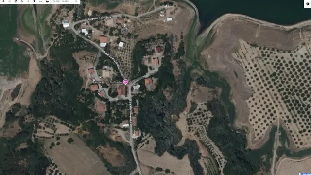 Özhan'dan Darende Balabanda Satılık Arsalı Kerpiç Ev 1