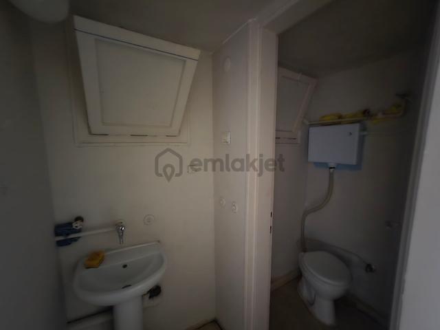 Konak Milli Kütüphane Caddesinde Kiralık Ofis 3