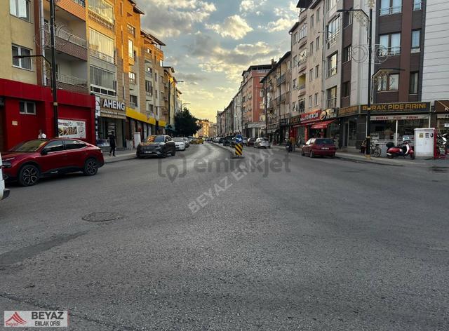 Beyaz Emlak'tan Saitpaşa Cad. Üzeri 5+1 Dubleks Daire 2