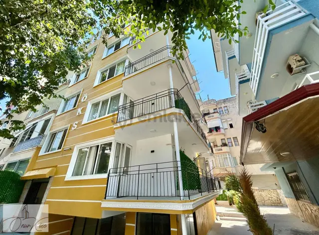 Alanya Merkezde Sıfır Eşyalı Deniz Manzaralı Kiralık Daire 4
