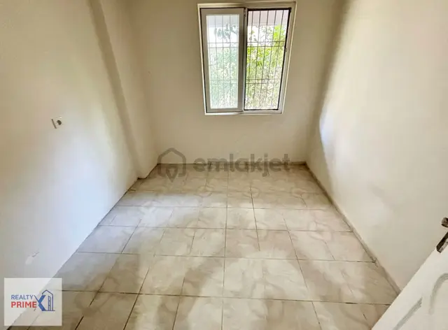 Antalya Kepez Atatürk Mahallesi'nde 3 Cepheli Ferah 2+1 Satılık 3