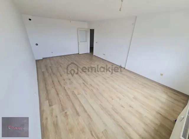 Emlak Kent'ten Kamalı Tokide Deniz Manzaralı Kiralık 3+1 Daire 4