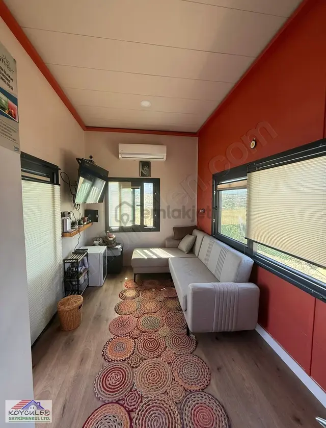 Bağarasında İçinde 3+1 Tiny House Bulunan 674 M2 Satılık Arsa 5