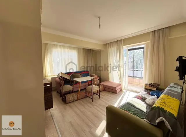 Yenimahallede Eşyalı Aile Apartmanında Kiralık Daire 5