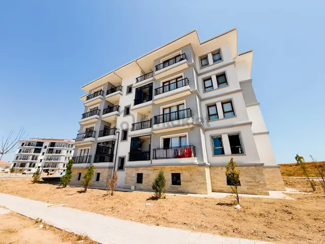 Muhittin 2. Etap 1. Kat Boş Hemen Otur Araç Takasına Uygun Daire 1