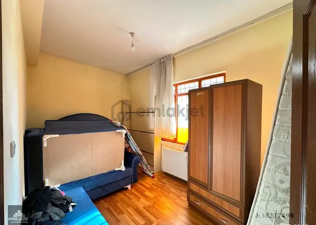 Uzman Emlak Ofisinden Atapark Mh.de Cadde Üzeri Giriş Kat Bağımsız 3+1 Daire 3