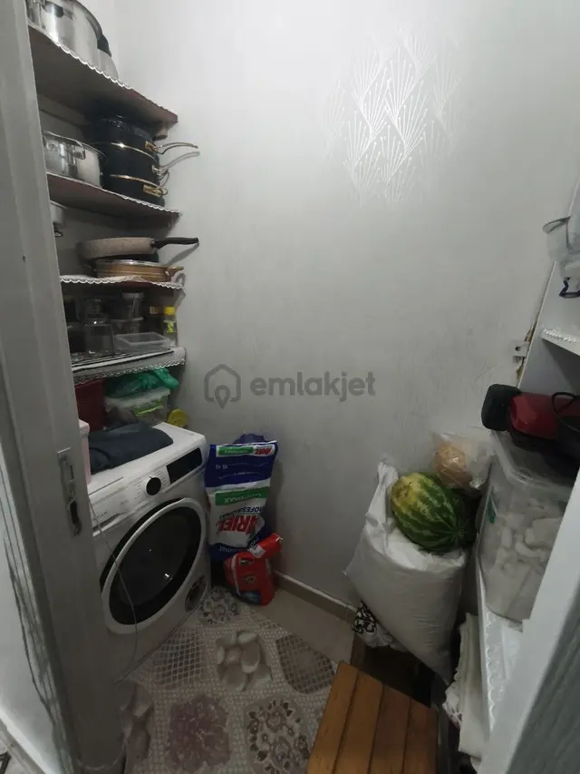 Seyran Emlak'tan Satılık Geniş Oturumlu 2+1 Daire 5