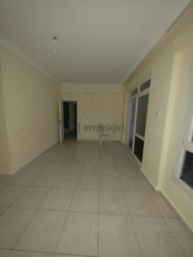Silifke Caddesi'nde Yapılı 2+1 Asansörlü Satılık Dairemiz 4