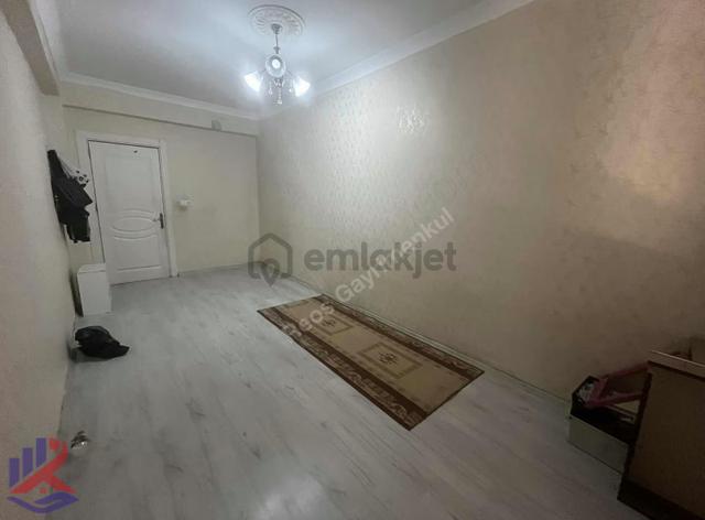Reos Gayrimenkul'den Yörükselim Sevgi Apartmanında Fırsat 3+1 2