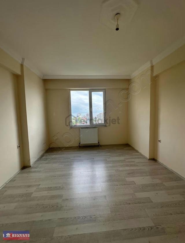 Evkaf Mahallesinde Deniz Manzaralı 3+1 Satılık Daire 2