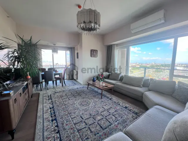 Kiptaş Venezia Mega Satılık Boş Ferah Cam Balkon 3+1 Daire 2