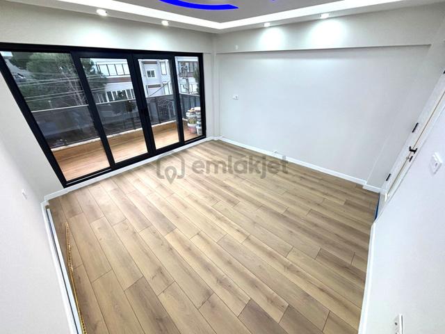 𝄞melodi'den Akçay Merkez'de Denize 1 Sokak Ön Cephe Müstakil Konsept Ayrı Mutfak 2+1 Daire 5