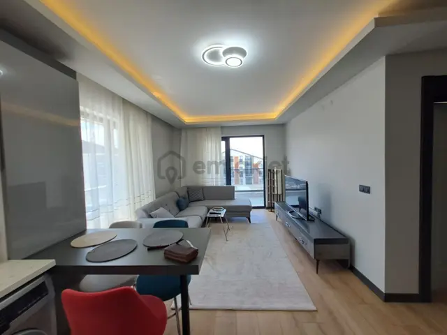 Alaçatı'dan Merkezi Konumda /iskanlı/eşyalı Kiralık 1