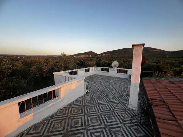 Çankayadan İskele Mahallesinde 3+1 Bahçeli Kiralık Daire 4