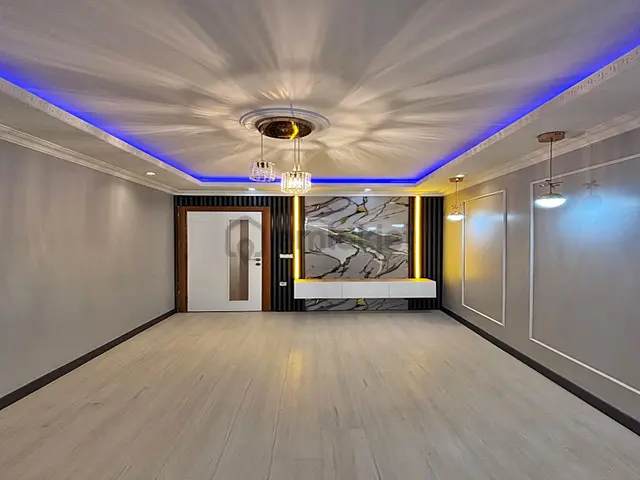 Cadde34 Yapı'dan Ebeveyn Banyolu Krediye Uygun Masrafsız Oturuma Uygun Acil Satılık Bahçe Katı 2