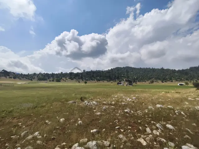 New Form'dan Toroslar Gözne'de Satılık 4.640,00 M² Tarla 4