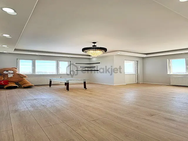 Cadde34 Yapı'dan Beylikdüzü Adnan Kahveci'de 3+1 Otoparklı Site İçerisinde Dekorlu Daire!! 1