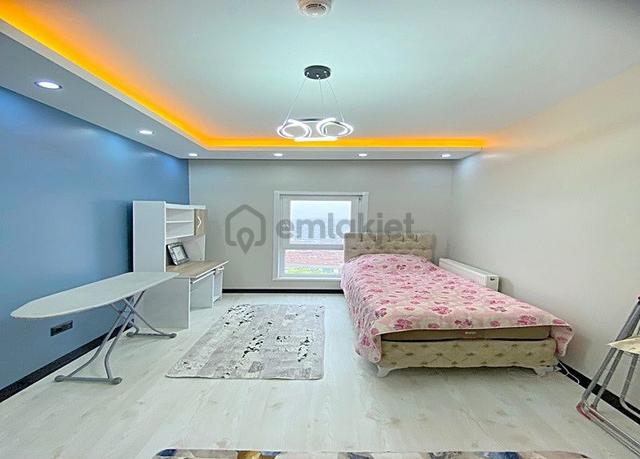 Ultra Lüx Site İçinde Yüksek Kira Garantili Satılık 3+1 Balkonlu 4