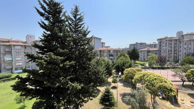Mimaroba Emlak Bankası 3.kısımda Ful Tadilatlı 3+1 Satılık Daire 4