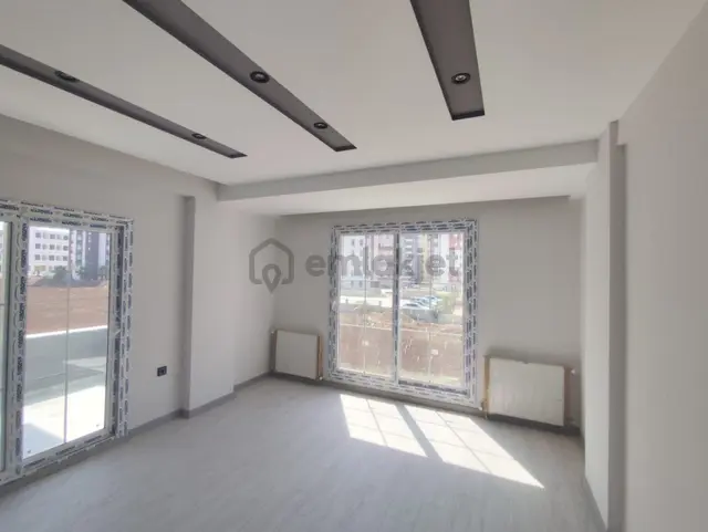 Atıcı'dan Yeni Okul Yanı Az Katlı İskanlı Kombili 2+1 Lüks Daire 4