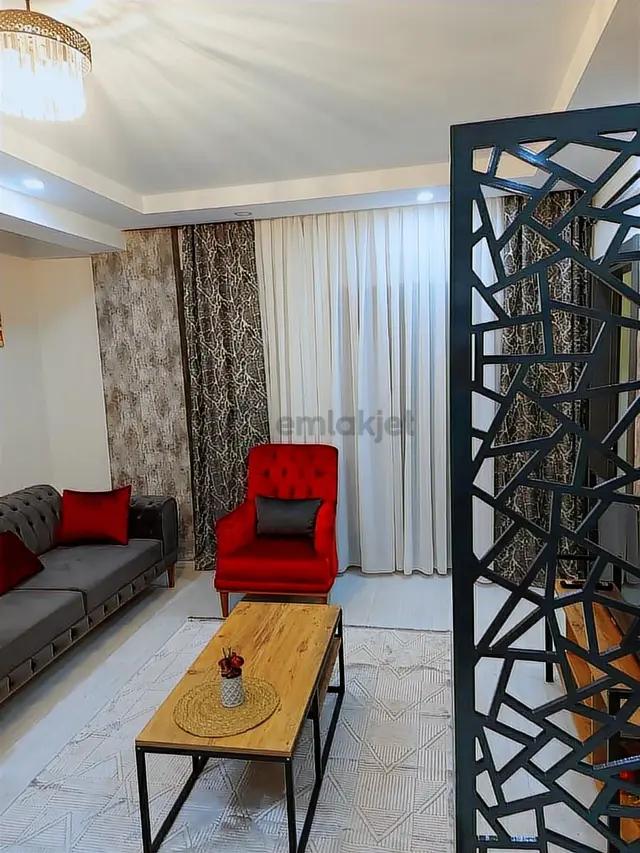 Körfez Mahallesinde Kiralık Full Eşyalı 1+1 Daire. 2